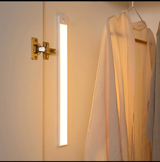Wireless Rechargeable LED Motion Sensor Cabinet Light - aestheticlabs
